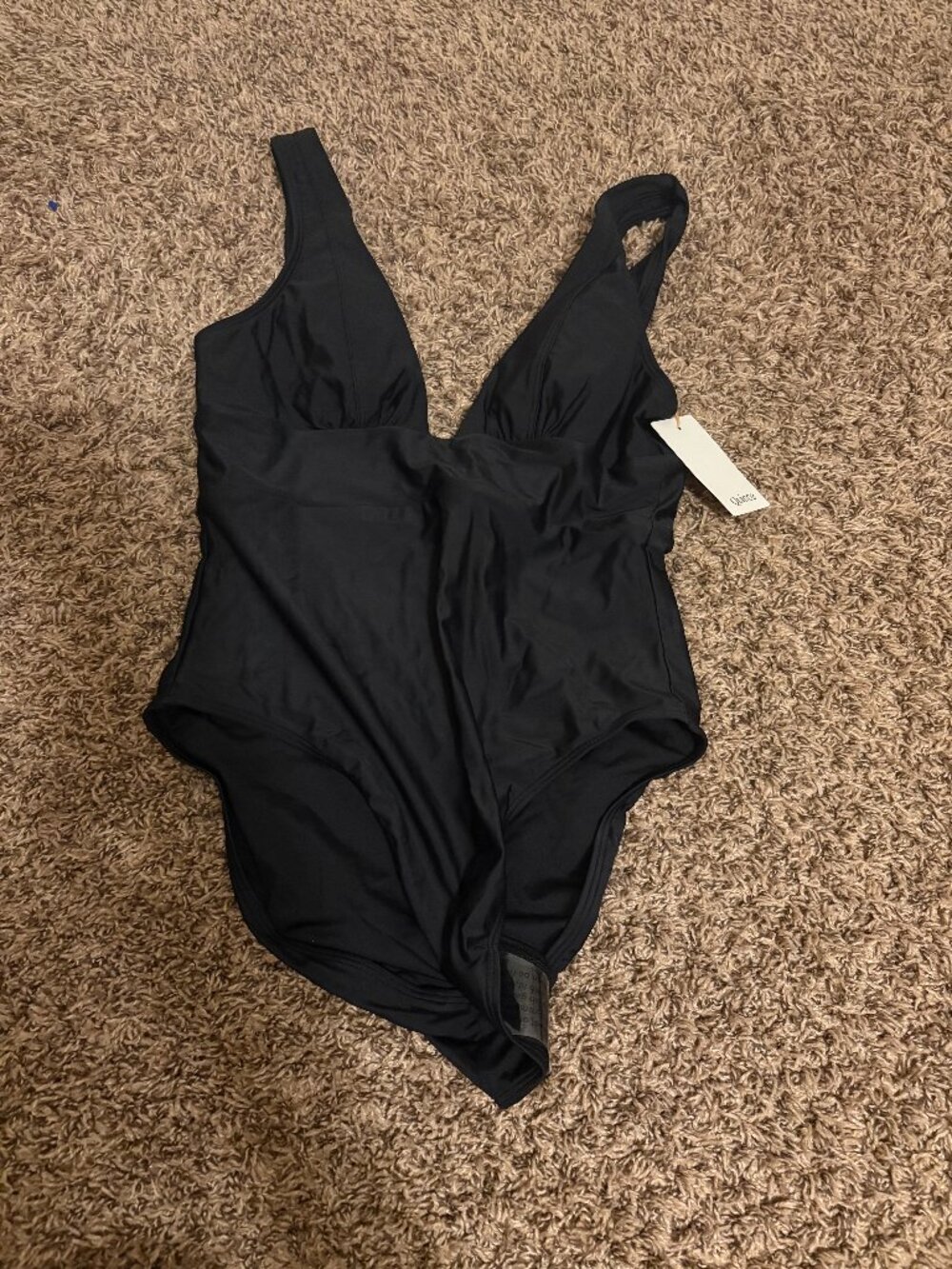 Quince Italian Plunge One-Piece Swimsuit Medium Black NEW NWT Polyamide Neutral